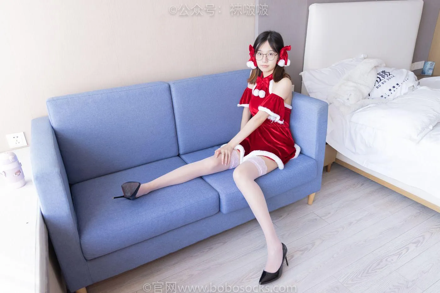 [BoBoSocks袜啵啵]NO.043 小甜豆-圣诞服、平底鞋、高跟鞋、白色渔网袜 [165P]插图5